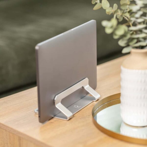 Winx Do Ergo Vertical Laptop Stand 6 Wx Ls104 Wr 06.Jpg