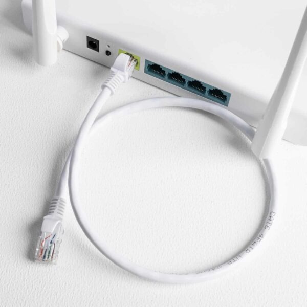 Gizzu Cat6 Utp Fly Lead Ethernet Network Cable 1M – White